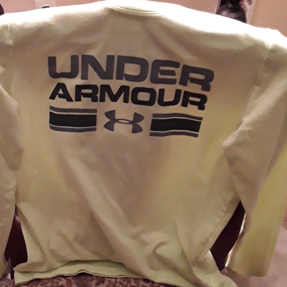 Long sleeve t shirt